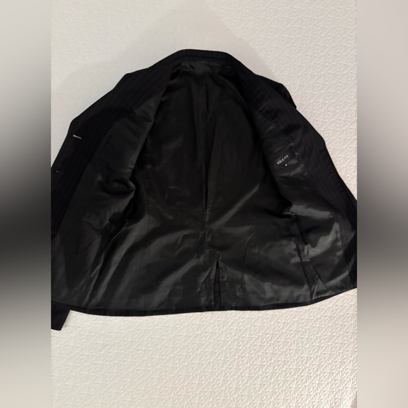 EUC Gucci black pinstripe pantsuit - jacket & pants - 40 (6/8) - Picture 5 of 16